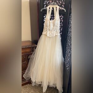 Jessica McClintock embroidered w/ flowers and rhinestones/gold and ivory formal.